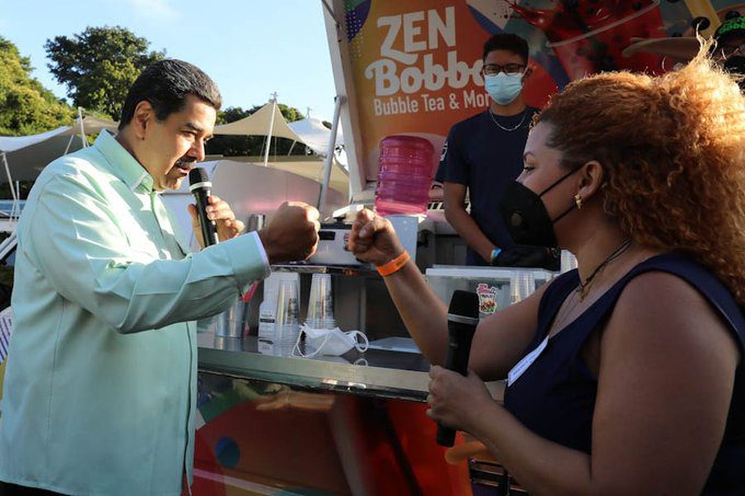 De ser rico es malo a generar riqueza con un plan de emprendedores: lo que anunció Maduro