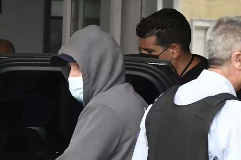 Tras sufrir un ictus, el DJ Kiko Rivera fue dado de alta