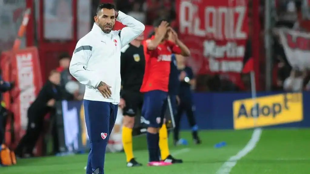 Tevez, durante la victoria ante Independiente Rivadavia.
