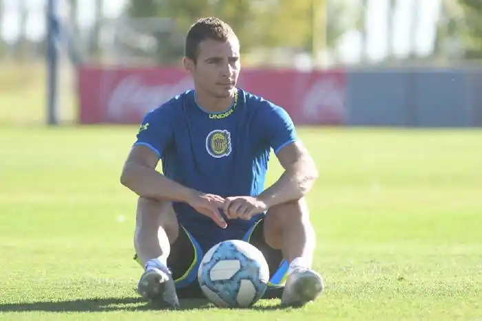 Caraglio y Ruben podrían  ser los delanteros de Rosario Central frente a Bragantino