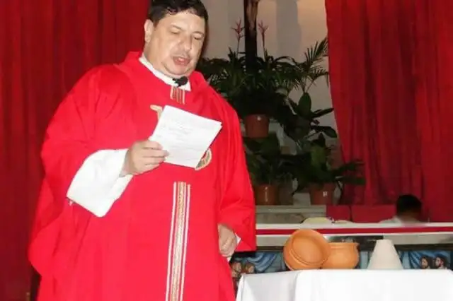 Comienza el juicio contra el sacerdote Escobar Gaviria
