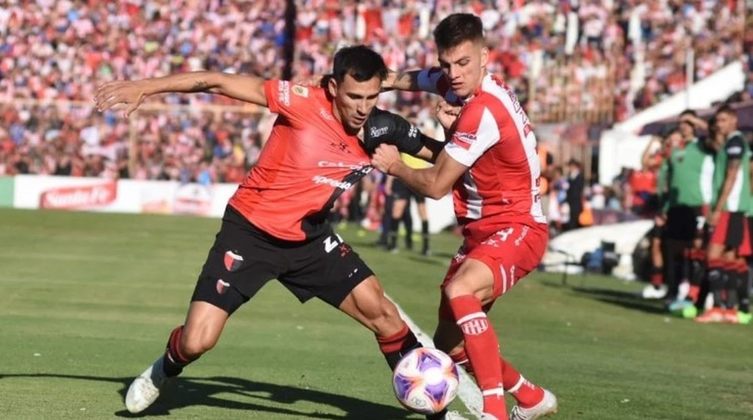 Clásico santafesino: Unión y Colón empataron en el 15 de Abril