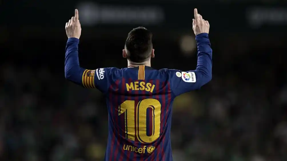 El presidente de Barcelona quiere a Messi de por vida