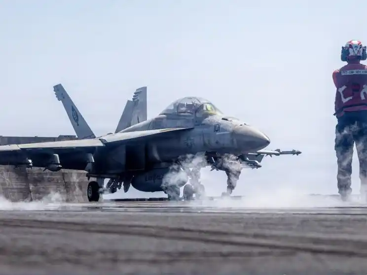 Estados Unidos lanzó ataques contra Irán tras el derribo de uno de sus helicópteros cerca del estrecho de Ormuz