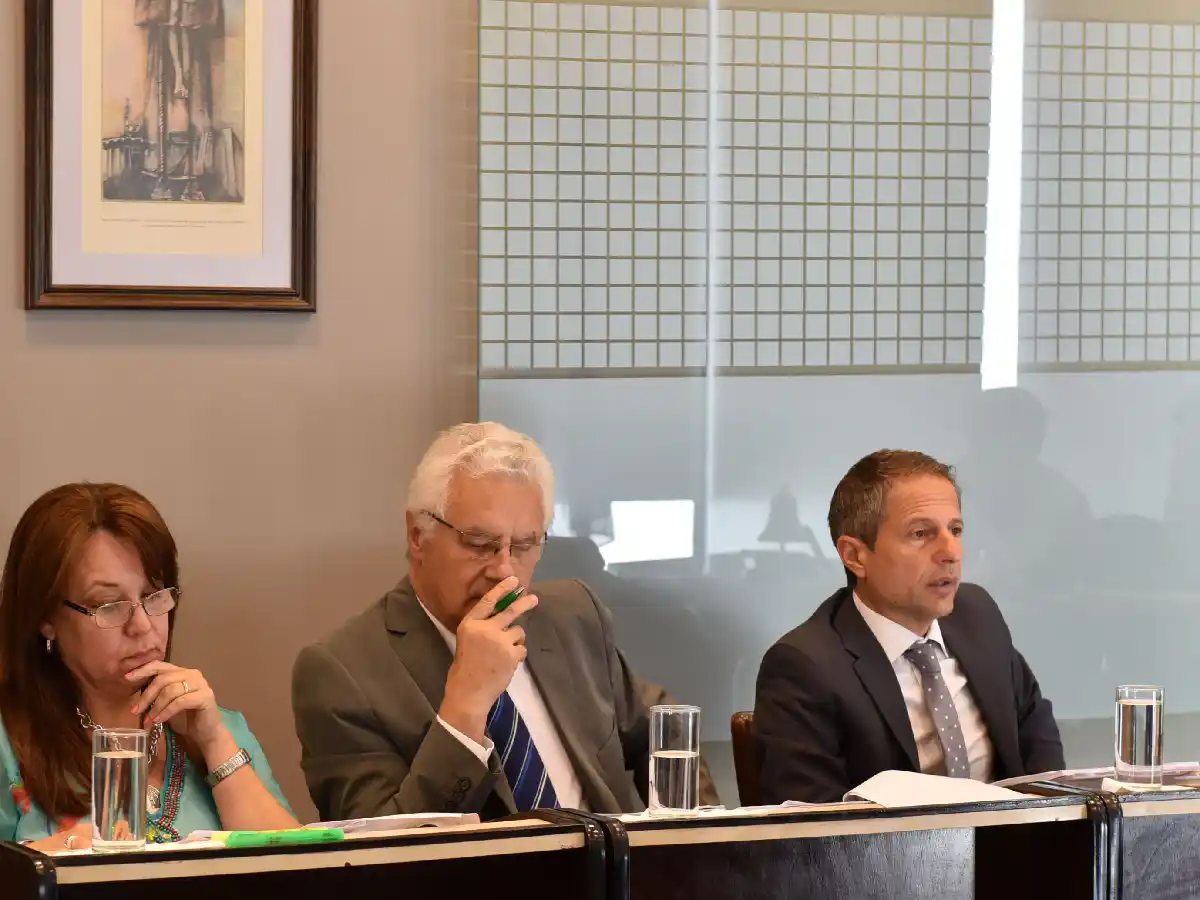 El Concejo vota las ordenanzas económicas: diferencias en el bloque Mejor San Francisco 