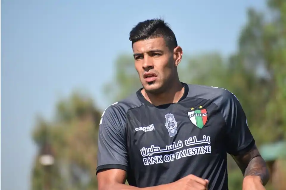 Continúa la lucha por llegar a fase de grupos
