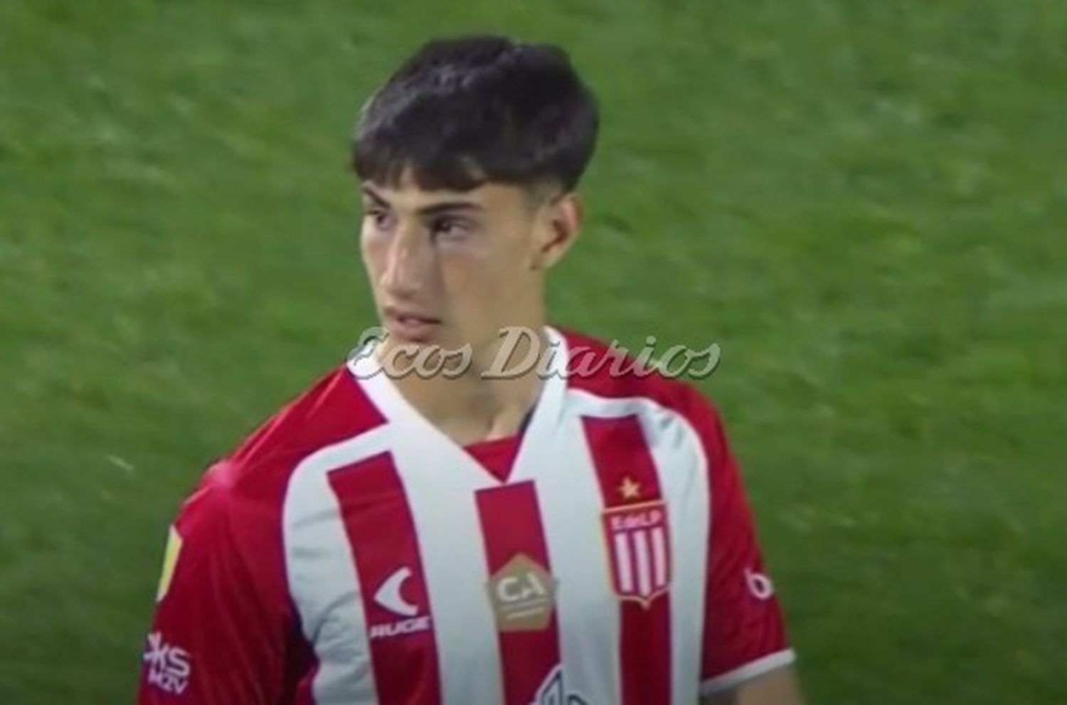 Benjamín Sagües Barreiro en la cancha de Belgrano de Córdoba, en el partido por Copa Argentina