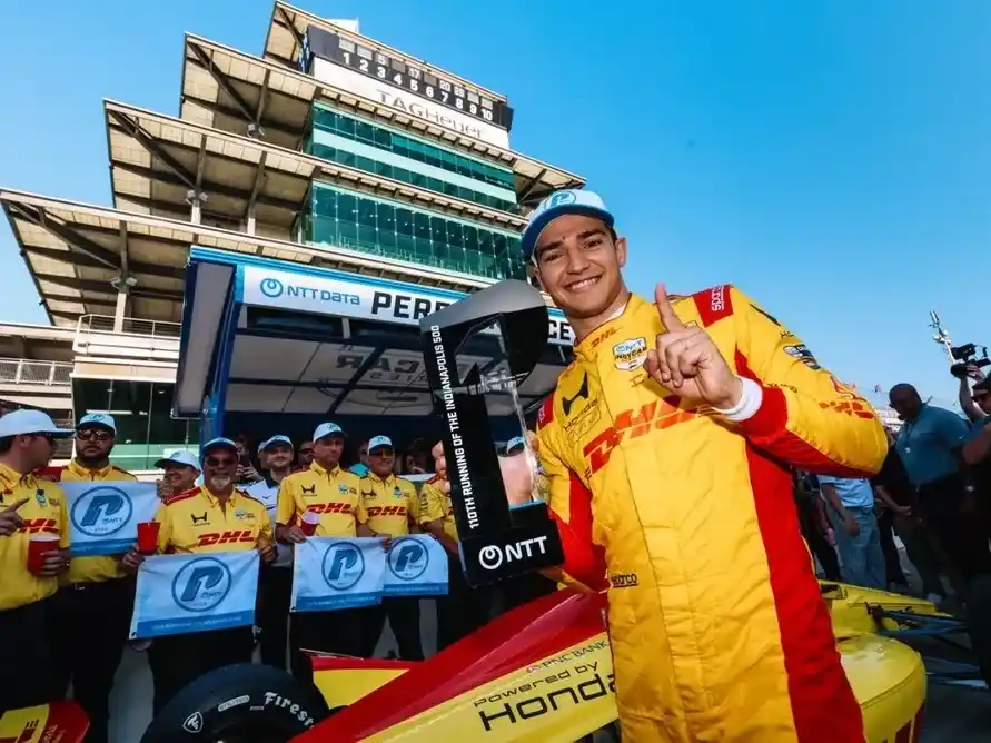 Alex Palau se quedó con el 1 en la grilla de largada en Indianápolis. Foto: Indy Cra