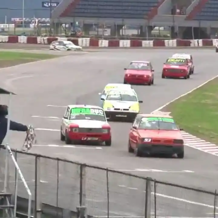 Santiago Chapar victorioso en Monomarca Fiat