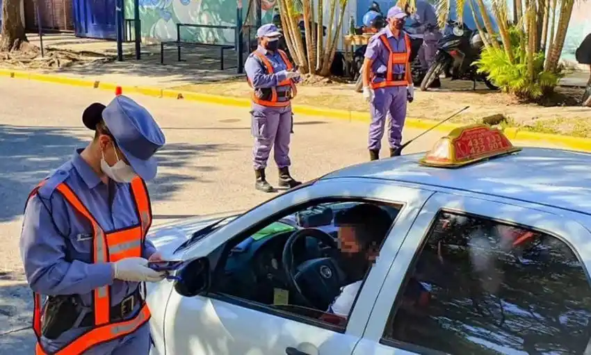 La Policía detectó 19 fiestas clandestinas y realizó más de 160 actas de infracción