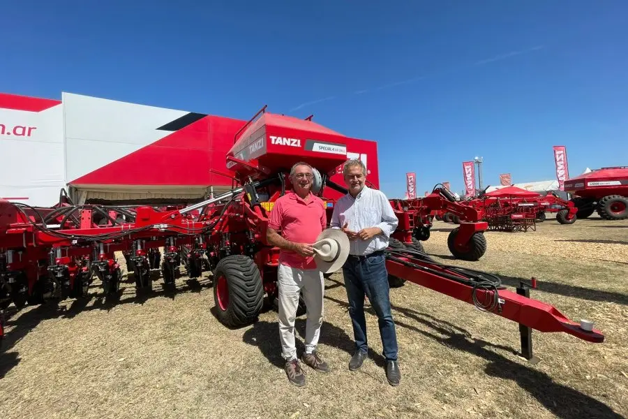 Mirabella en ExpoAgro 2023: "Hay un compromiso absoluto de mi parte para que la Promoción de la Maquinaria Agricola sea Ley"