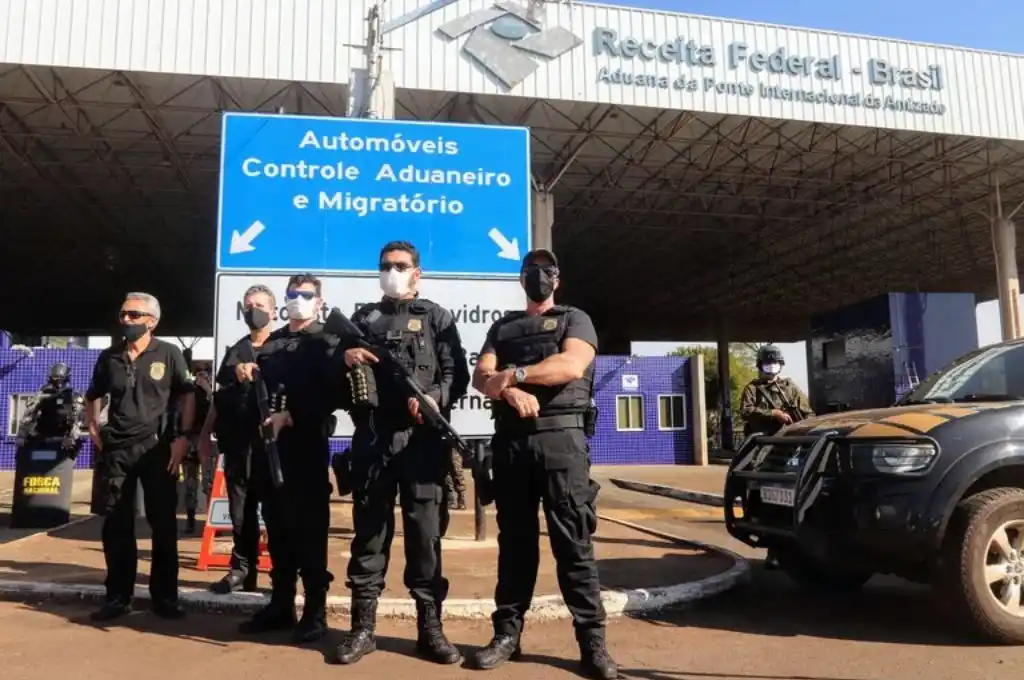 Brasil extendió el cierre de fronteras durante 15 días más por el  coronavirus