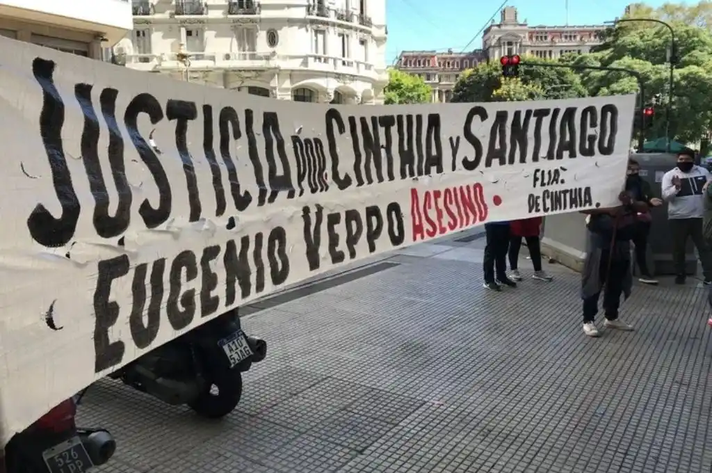 Nueve años de prisión para el periodista que atropelló y mató a una policía