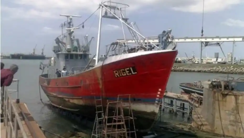 Buscan un barco pesquero que se perdió frente a las costas de Chubut