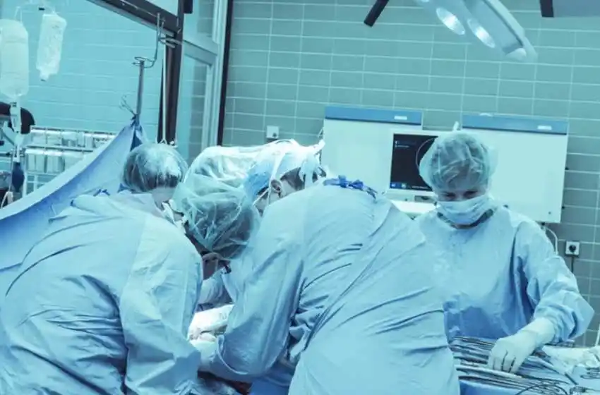 «Nuestra salud pública lo hizo posible»: la cirugía sin precedentes que salvó la vida de un nene rosarino