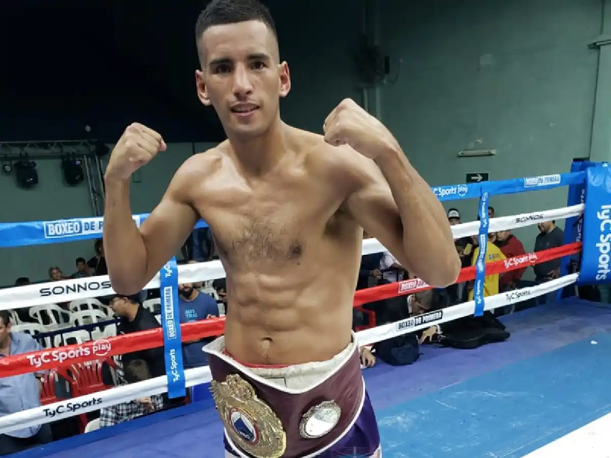 Verón ante Aquino, por la corona sudamericana