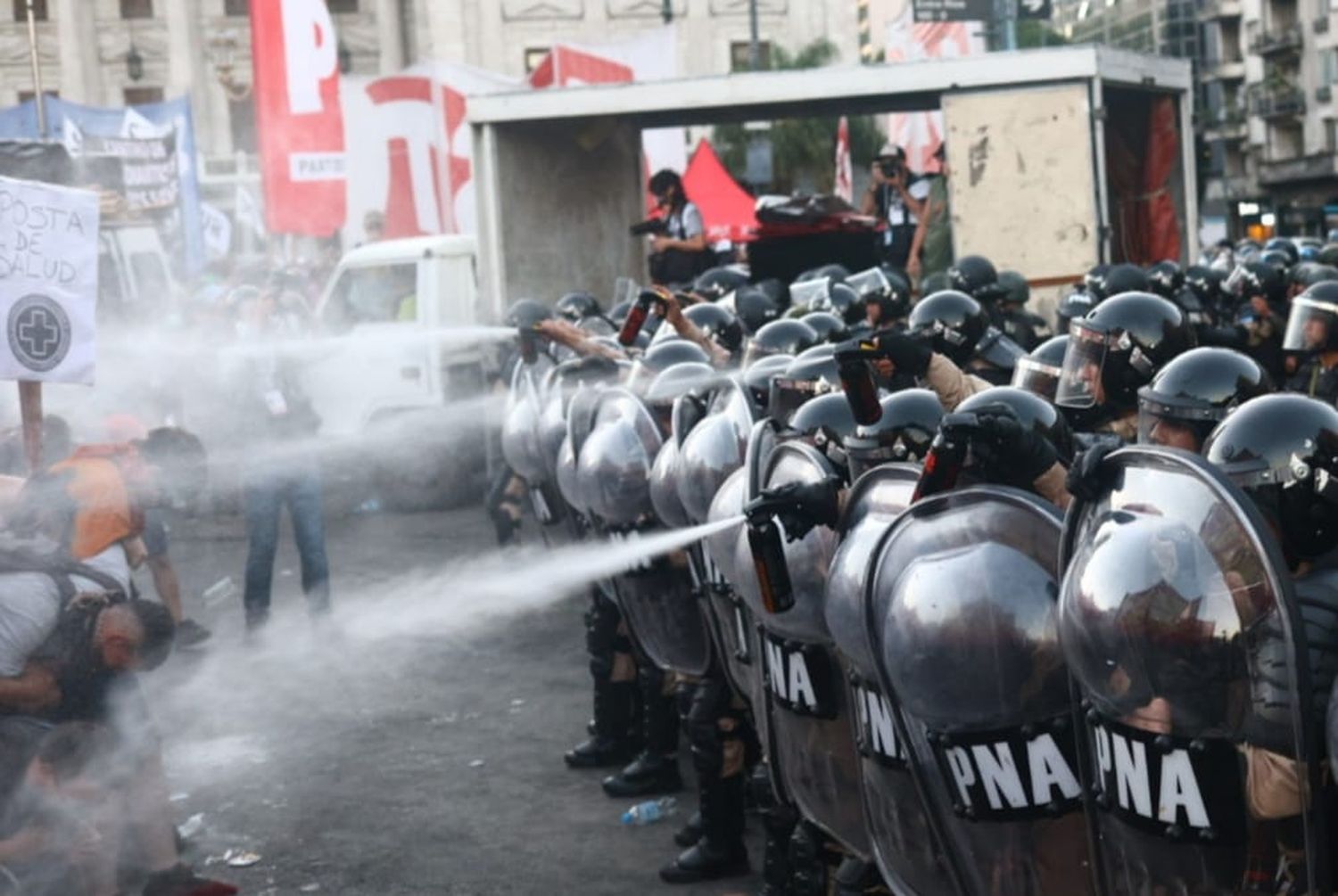 represion congreso