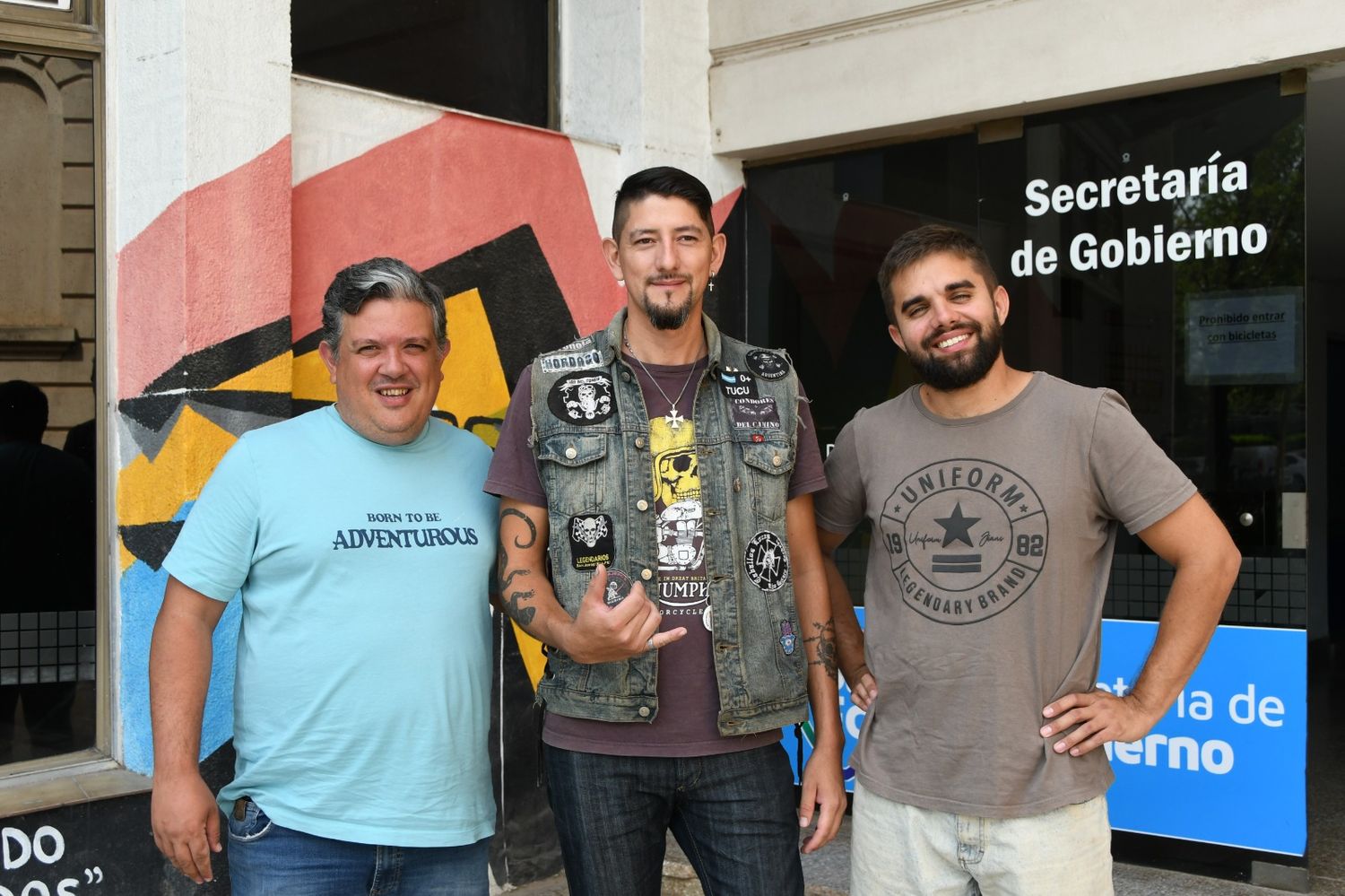 Quaranta junto a los organizadores del encuentro.