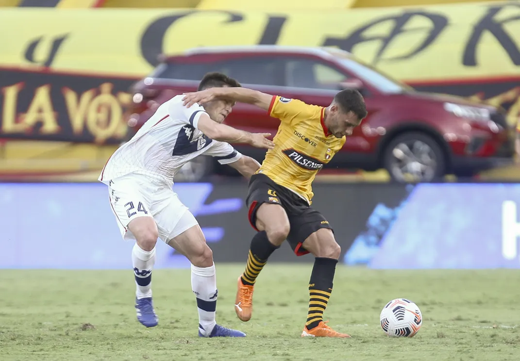 Vélez no lo supo aguantar
y se despidió en octavos
