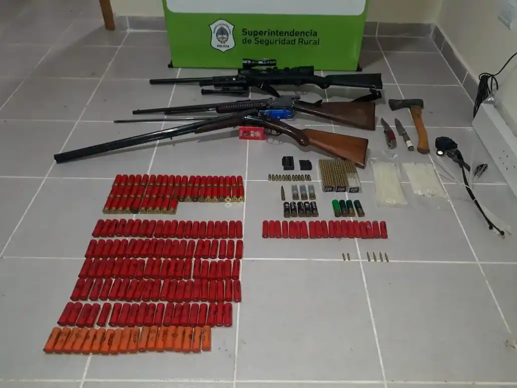 Secuestran armas largas y más de 450 municiones