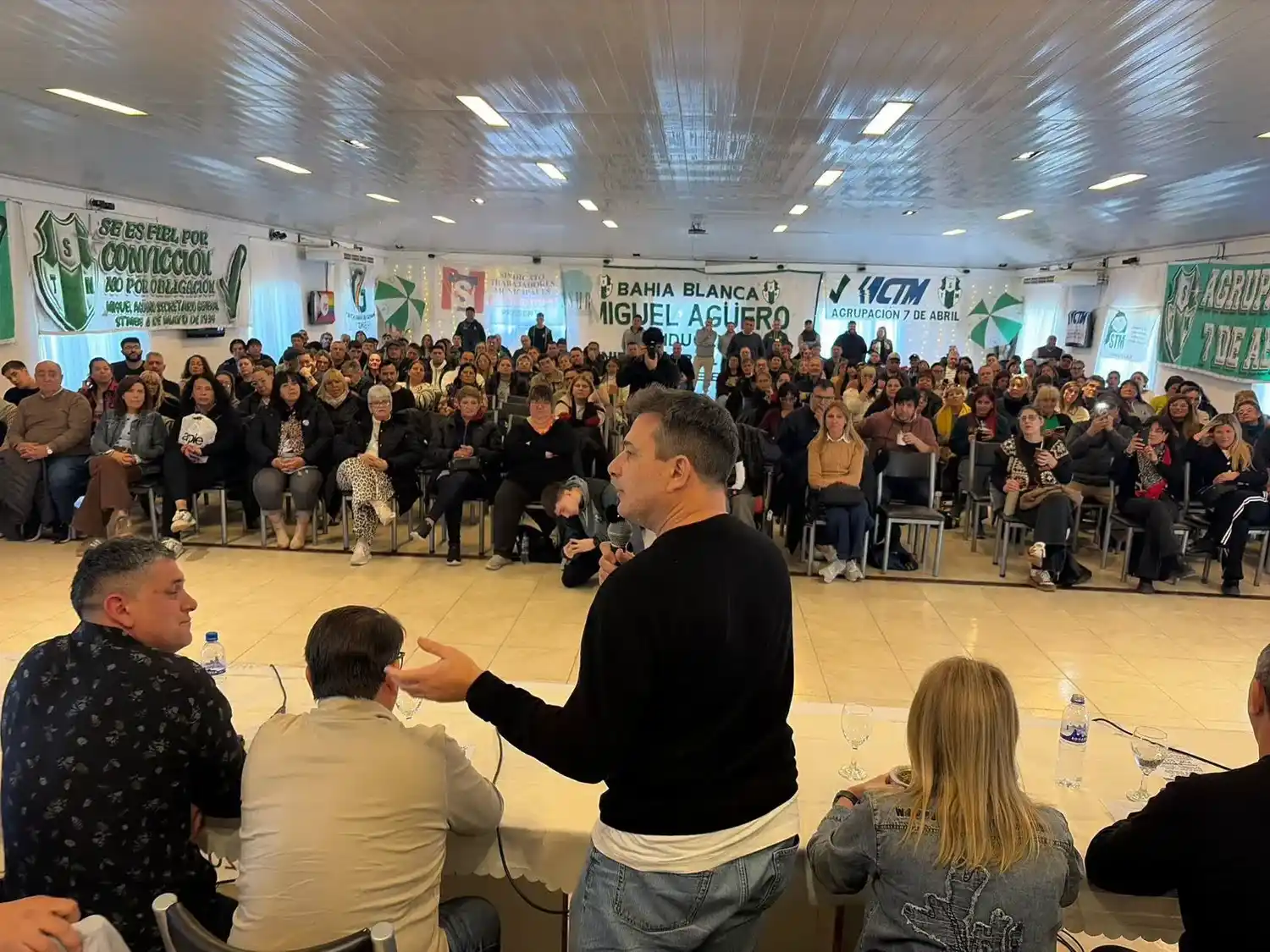 Leyendas: Plan de lucha. Es el que ratificaron en Fesimubo en el encuentro en Bahía Blanca.