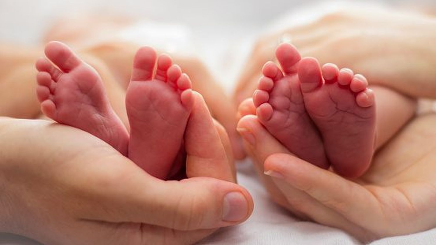 Nacen bebés concebidos gracias a un robot