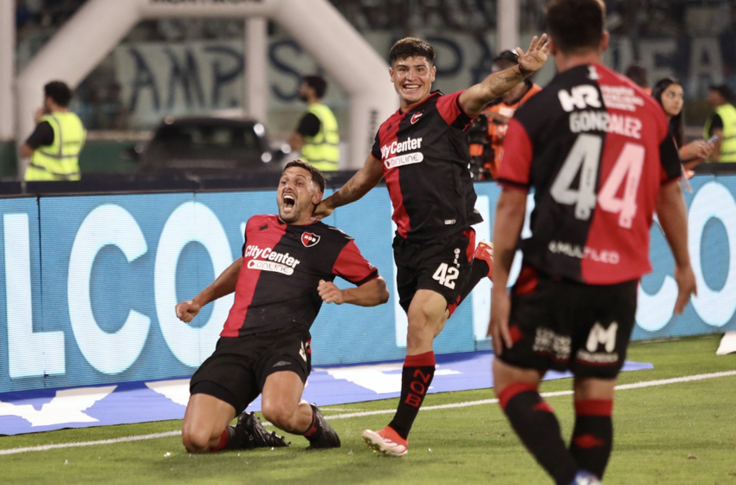 Newell's le ganó 3-1 a Talleres y Vélez es el nuevo campeón de la Liga Profesional