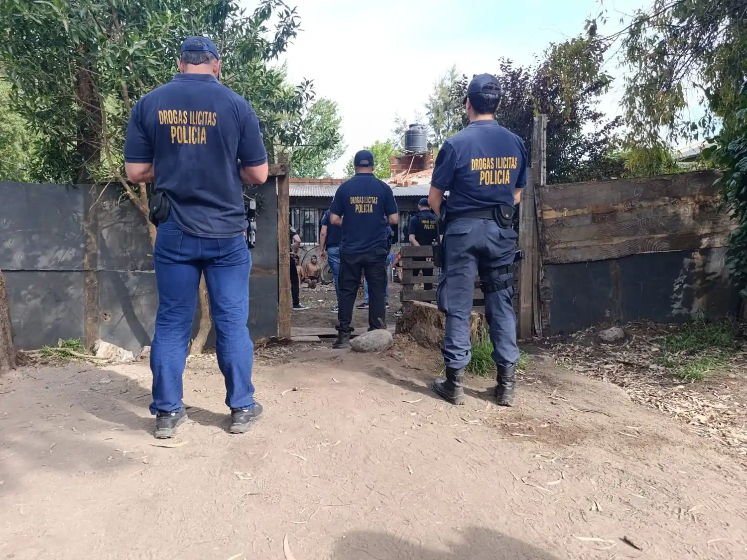 Cuatro allanamientos por narcomenudeo en Parque Peña y Camet: tres detenidos y cocaína secuestrada