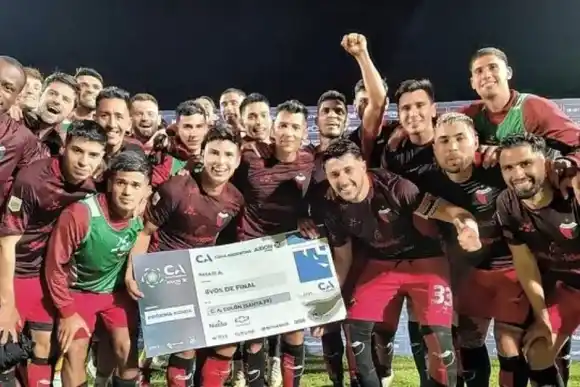 Colón e Independiente a 8avos de la Copa Argentina