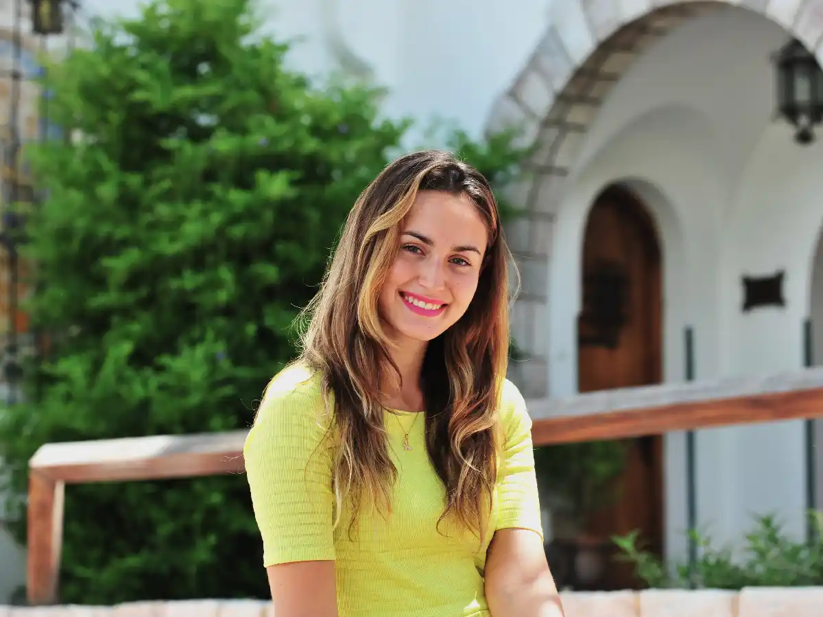 De San Francisco a España para cultivar su talento actoral