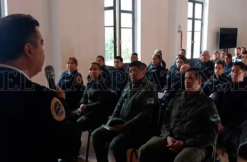 La Policía Federal en el Espacio Tronador