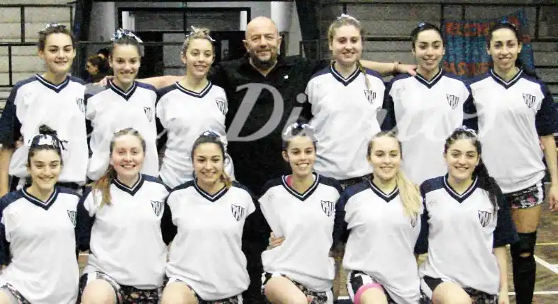 Provincial de basquet: avanzó Rivadavia