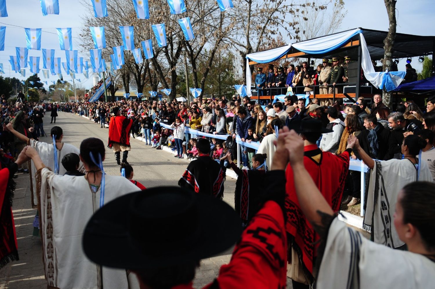 Día de la Bandera: cómo será hoy la gran fiesta patria en Pueblo Belgrano