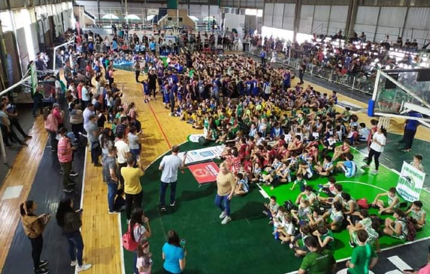 Gran fiesta basquetbolística en Reconquista