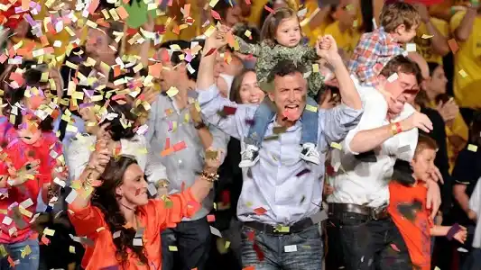 El triunfo en Capital Federal dejó a Macri en carrera hacia 2015 