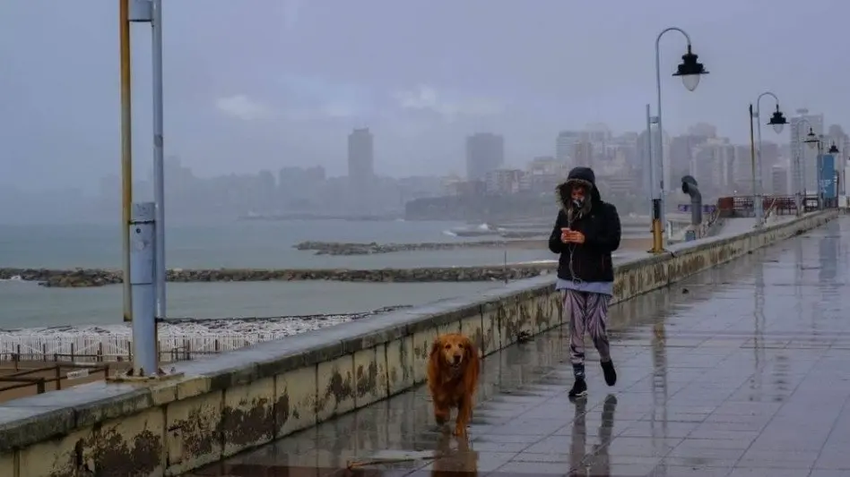Tiempo desmejorando, probabilidad de precipitaciones con marcado descenso de temperatura