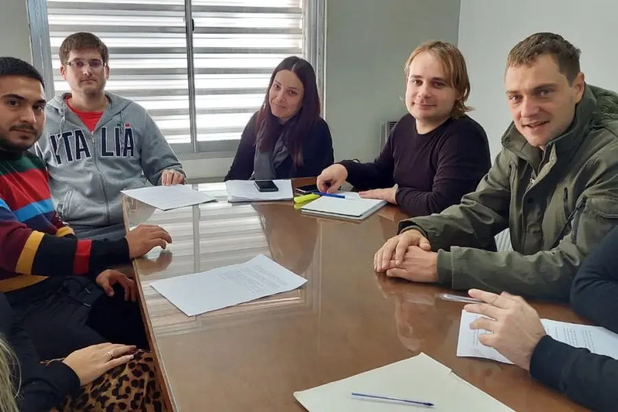 Jóvenes del PDP y del PRO trabajan en proyectos ambientales