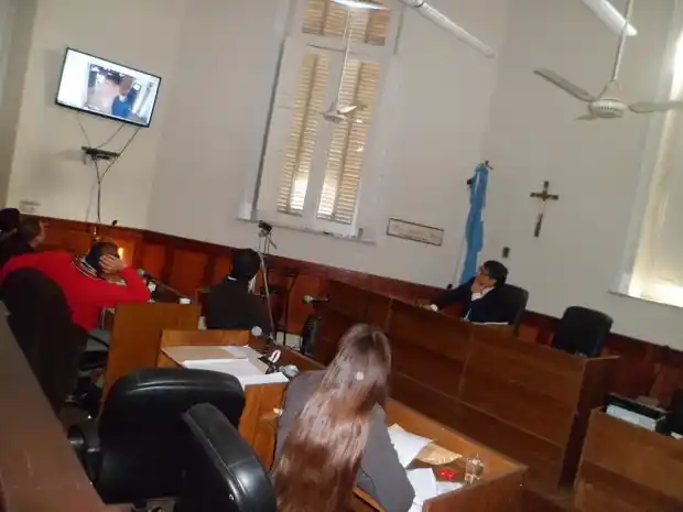 La pareja colombiana fue sentenciada con 8 meses de prisión condicional