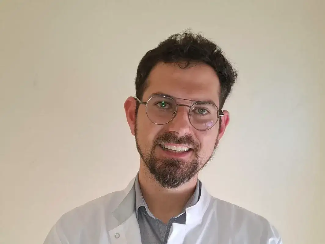 Médico Psiquiatra Dr. M. Vignola