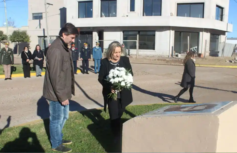 Se realizó acto en homenaje al General Juan Martín de Güemes