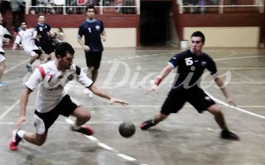 Handbol: Alta Mira volvió a la victoria y se ilusiona