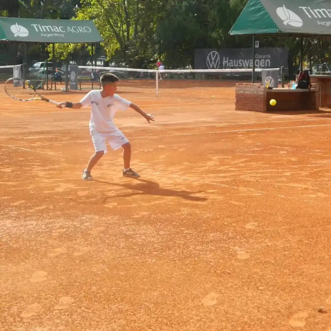 Mateo Gómez alcanzó las semis en Olavarría