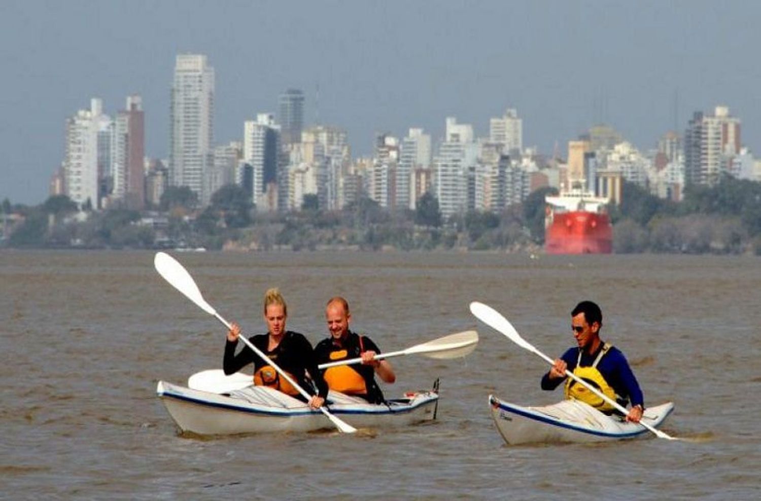 Advierten que creció la probabilidad de accidentes en el río por el incremento de compra de embarcaciones