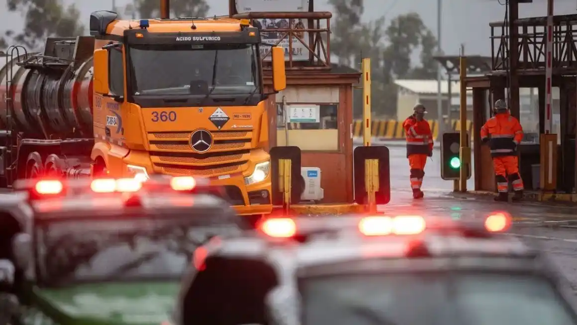 Cinco mineros murieron tras el colapso de un túnel en la mina El Teniente, ubicada en la región chilena de O’Higgins, uno de los principales yacimientos de cobre del planeta.
