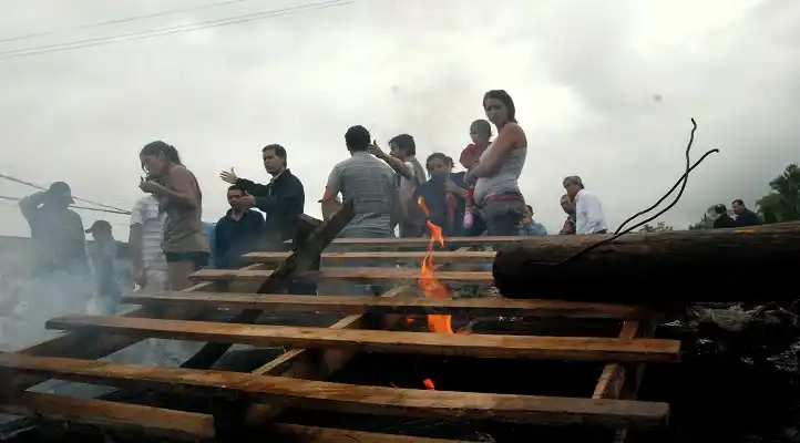 Familias del asentamiento Florida piden viviendas y una reunión con el Intendente