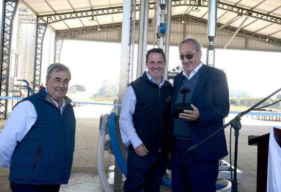 Lunghi destacó el "extraordinario" aporte de Coopagro para Tandil