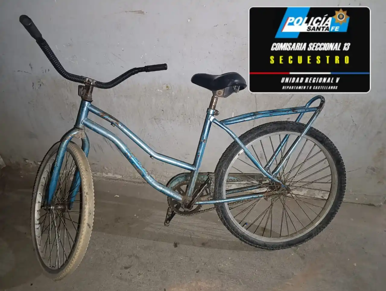 Fue a robar, lo descubrieron y abandonó la bici en el lugar: lo identificaron y también le requisaron la casa