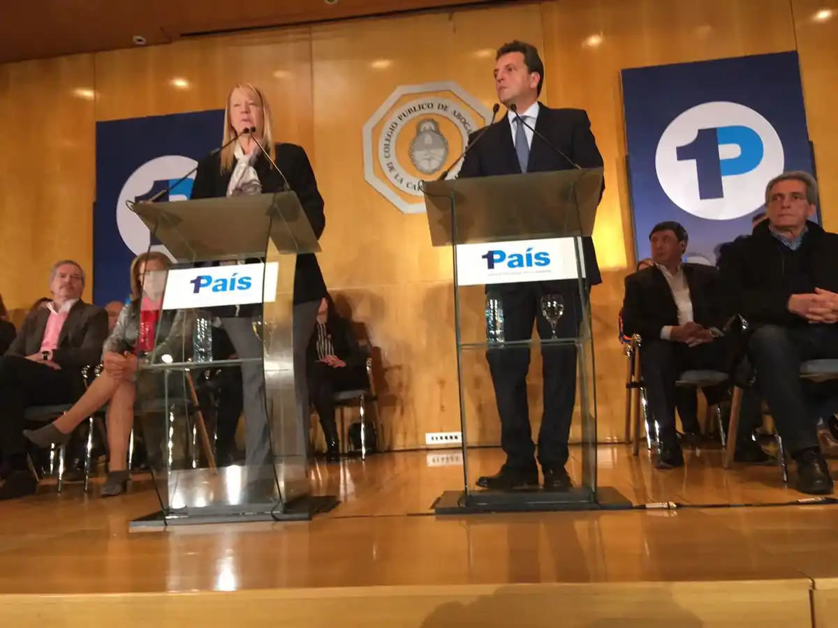 Massa, Stolbizer y sus legisladores y candidatos renunciaron a los fueros y generaron controversias