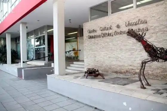 Brindis de fin de año a beneficio del Centro Cultural