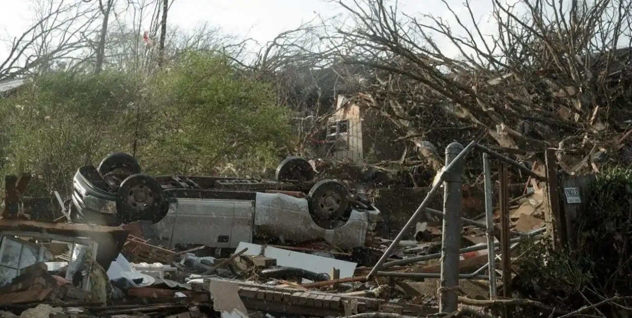 Ascienden a 26 los muertos por las tormentas y tornados en Estados Unidos